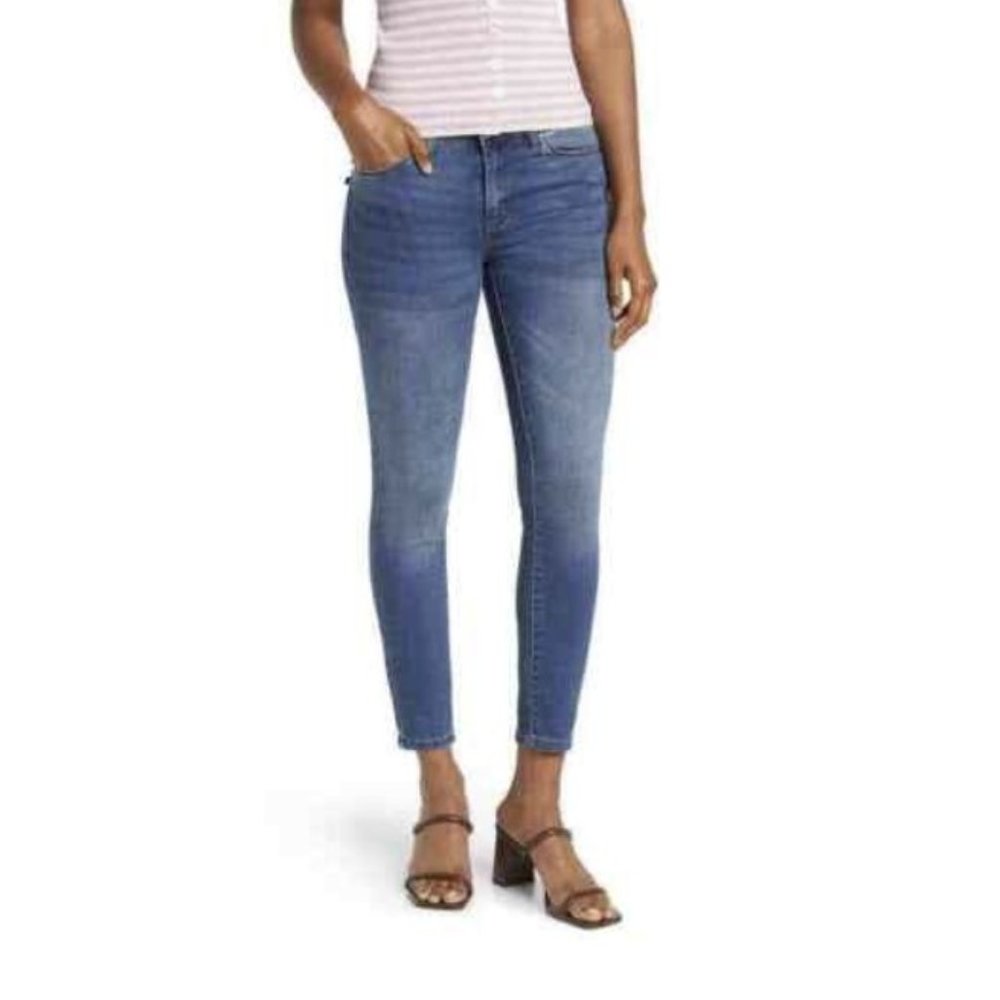 NWT Tahari Seta Mid Rise women Jeans size 10, BRITTLE CRUNCH WASH